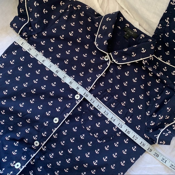 J. Crew Pajamas set shirt and pants, short sleeves, Navy Anchors pattern sz XS - Picture 12 of 15